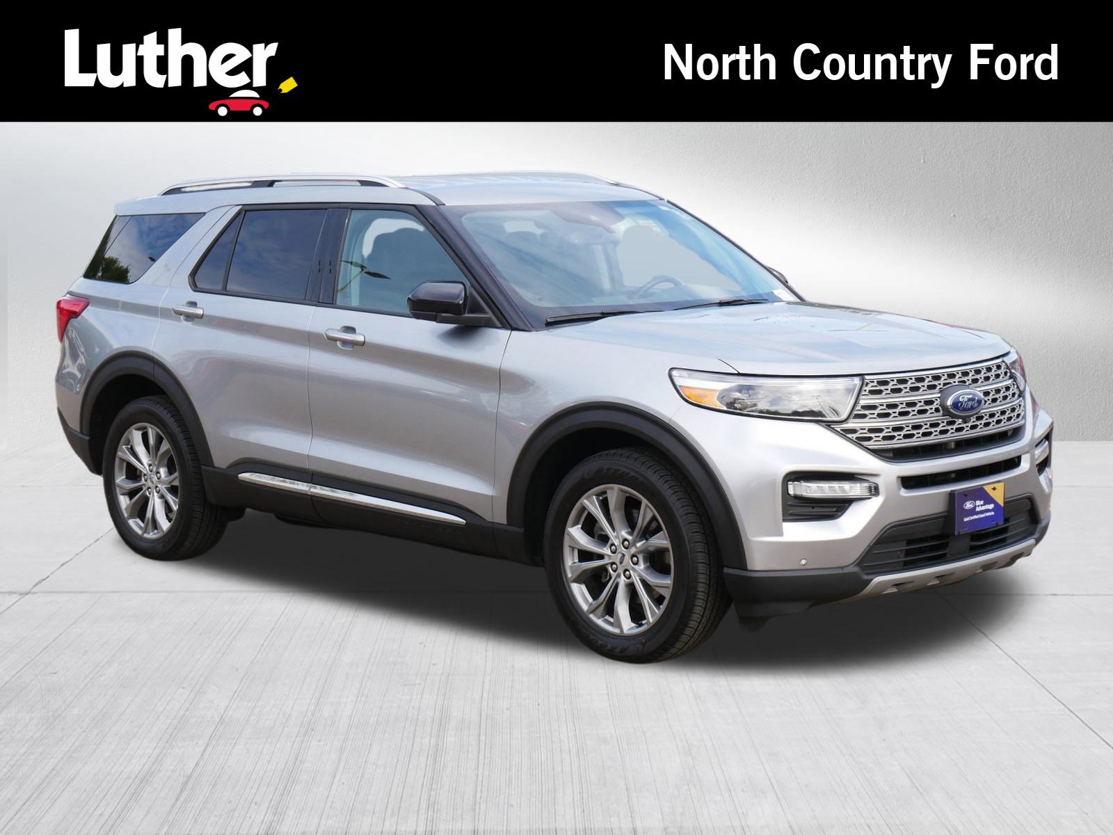 2023 Ford Explorer Limited's photo