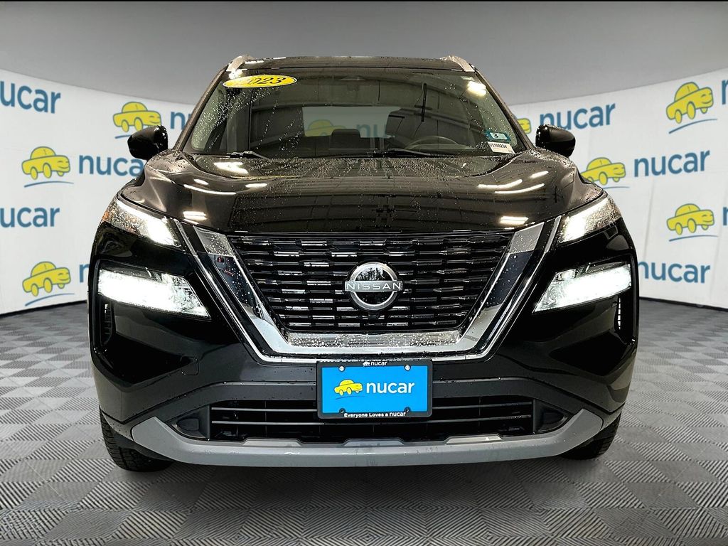 2023 Nissan Rogue SV photo 2