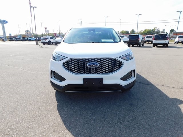 2024 Ford Edge SEL photo 5