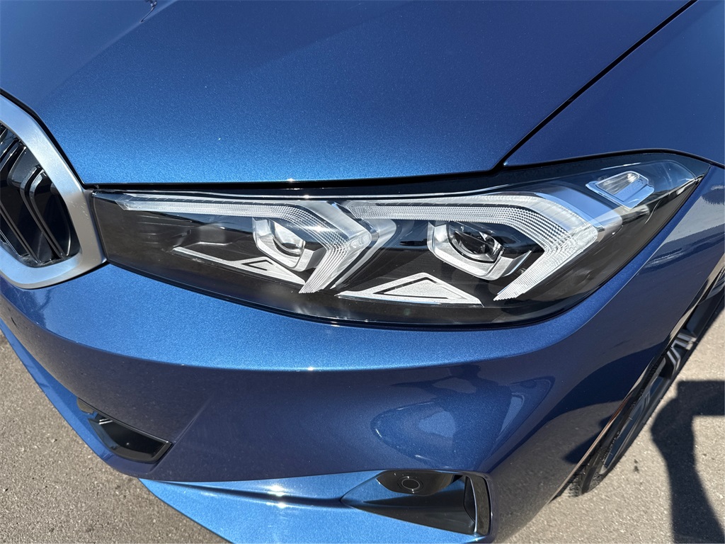 2024 Bmw 330i photo 16