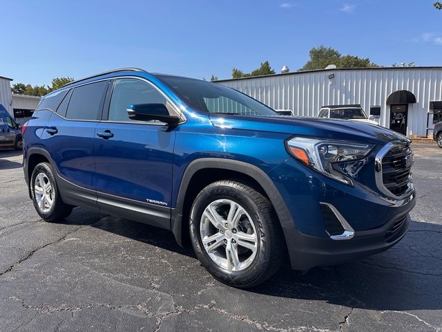 2020 Gmc Terrain SLE photo 2