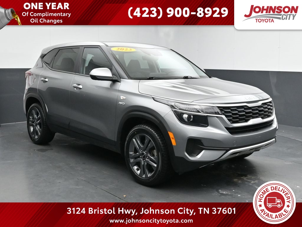 2023 Kia Seltos LX's photo