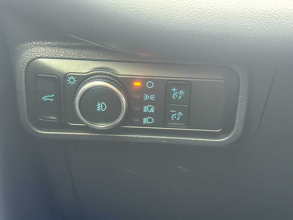 2025 FORD EXPLORER - Image 21