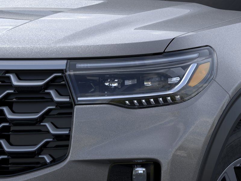 2025 Ford Explorer Platinum photo 17