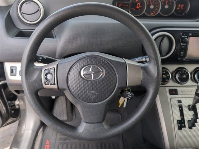2015 Scion xB photo 3