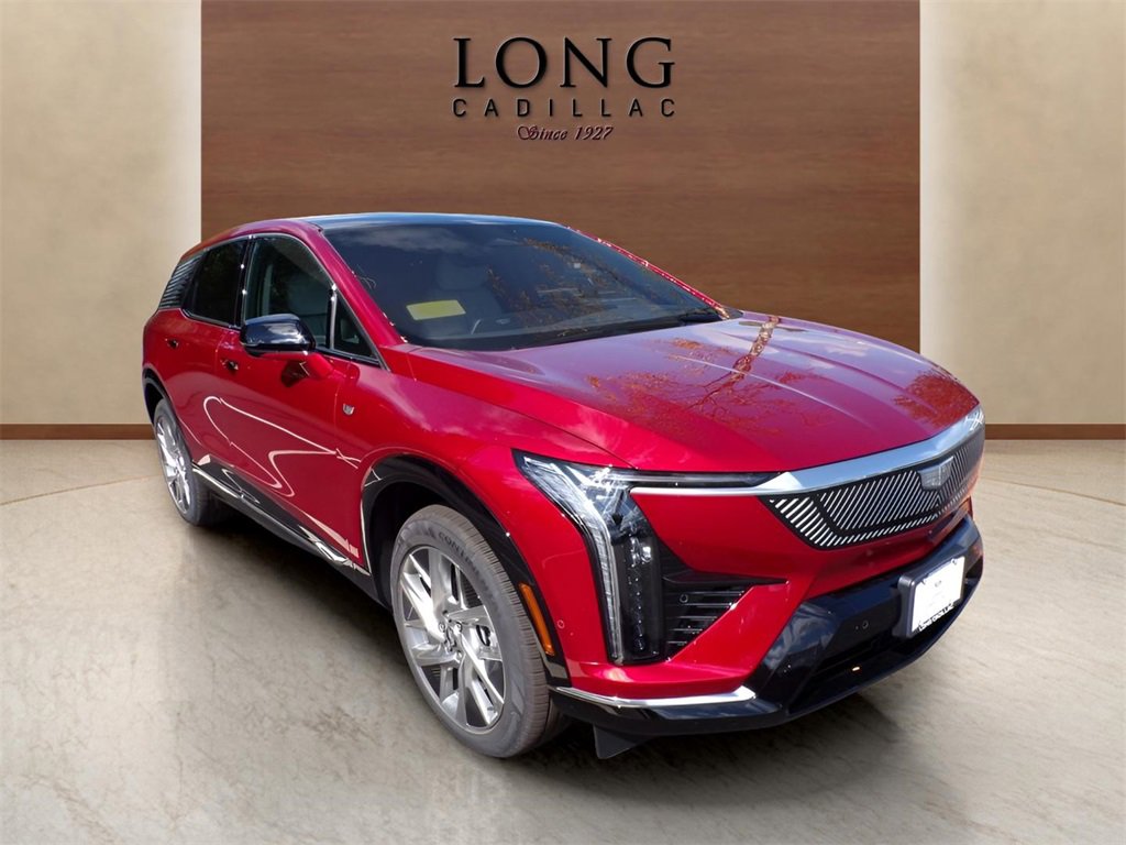2025 Cadillac Optiq Luxury photo 3