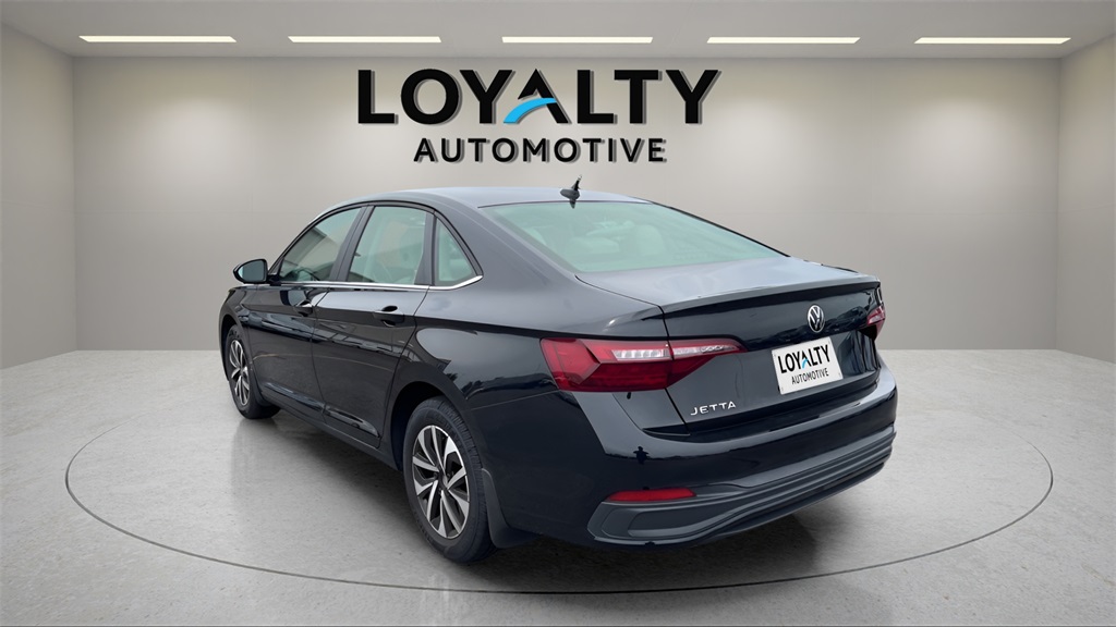 2024 Volkswagen Jetta 1.5T S photo 3