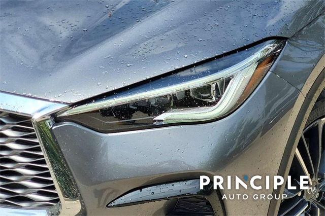 2025 Infiniti QX55 Essential photo 3