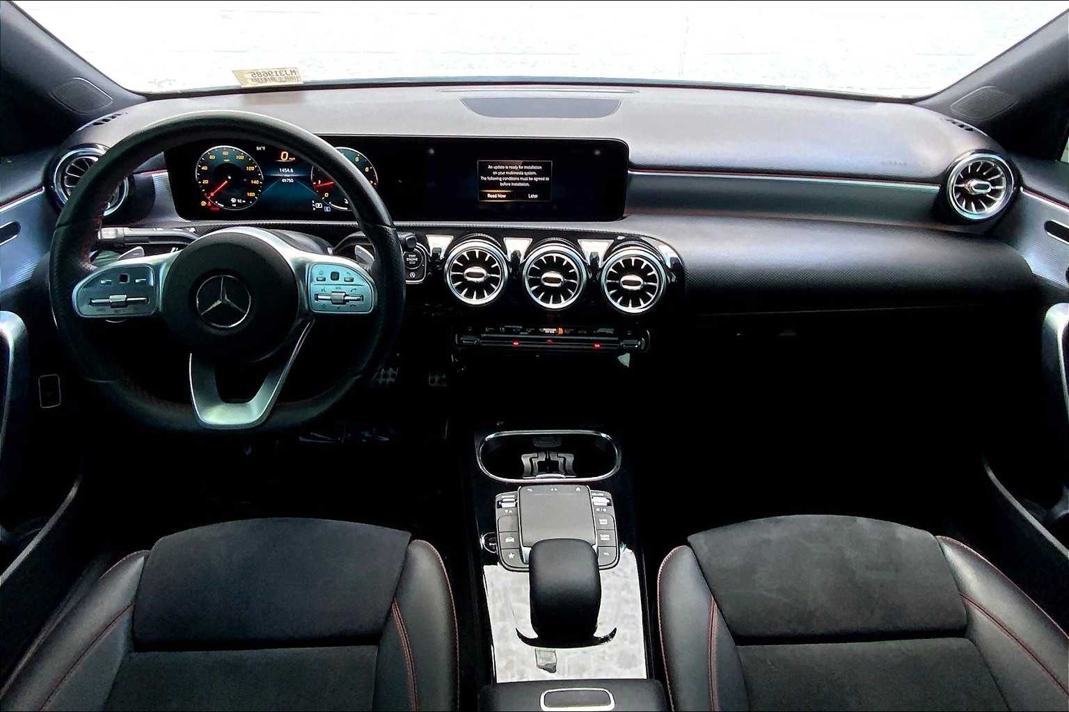 2021 Mercedes Benz A 220 photo 9