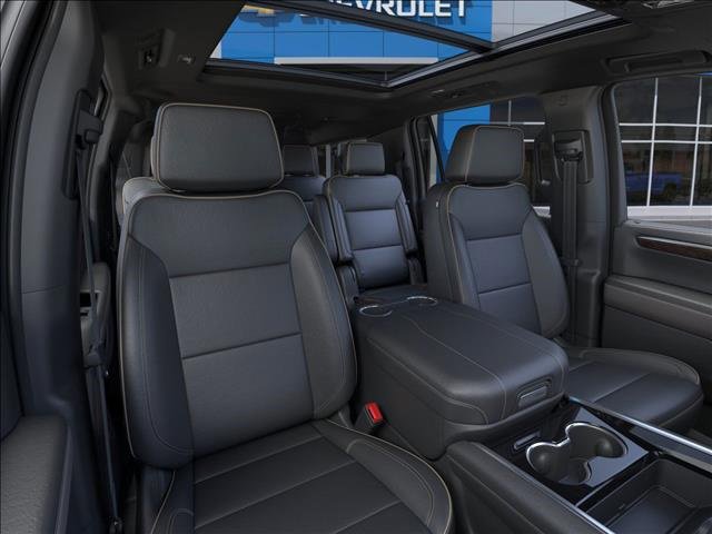 2026 Chevrolet Suburban Premier photo 16