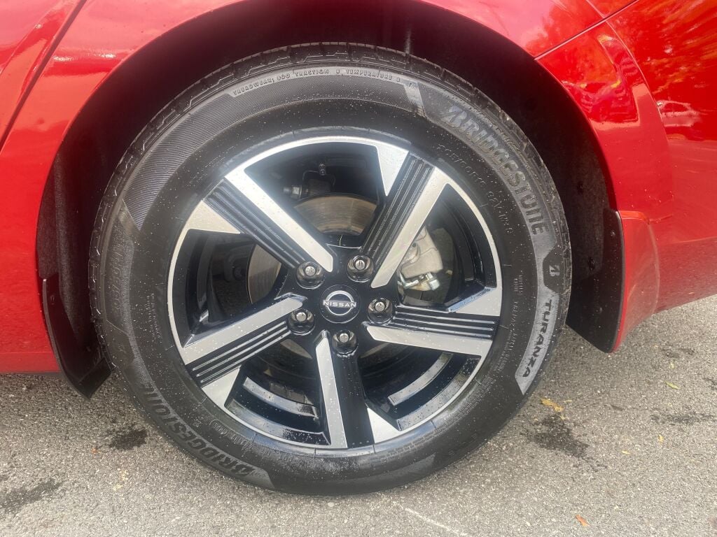 2025 Nissan Sentra SV photo 23