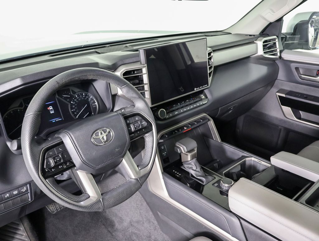 2022 Toyota Tundra Limited photo 7