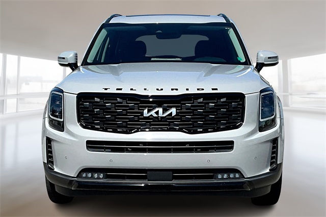 2022 Kia Telluride SX photo 3