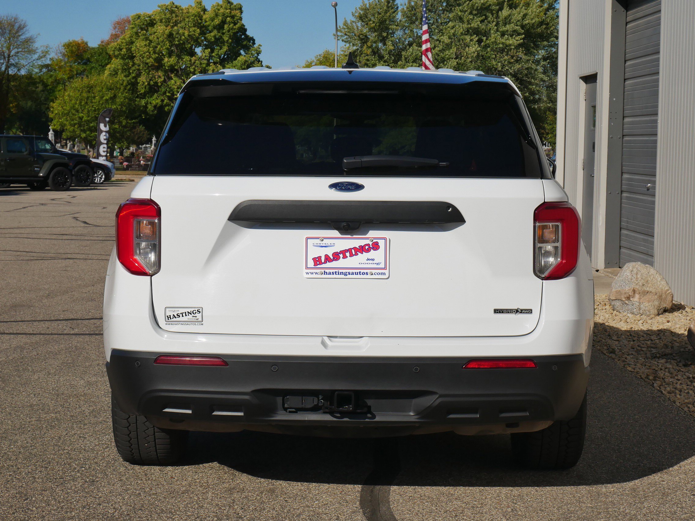 2020 Ford Explorer photo 4