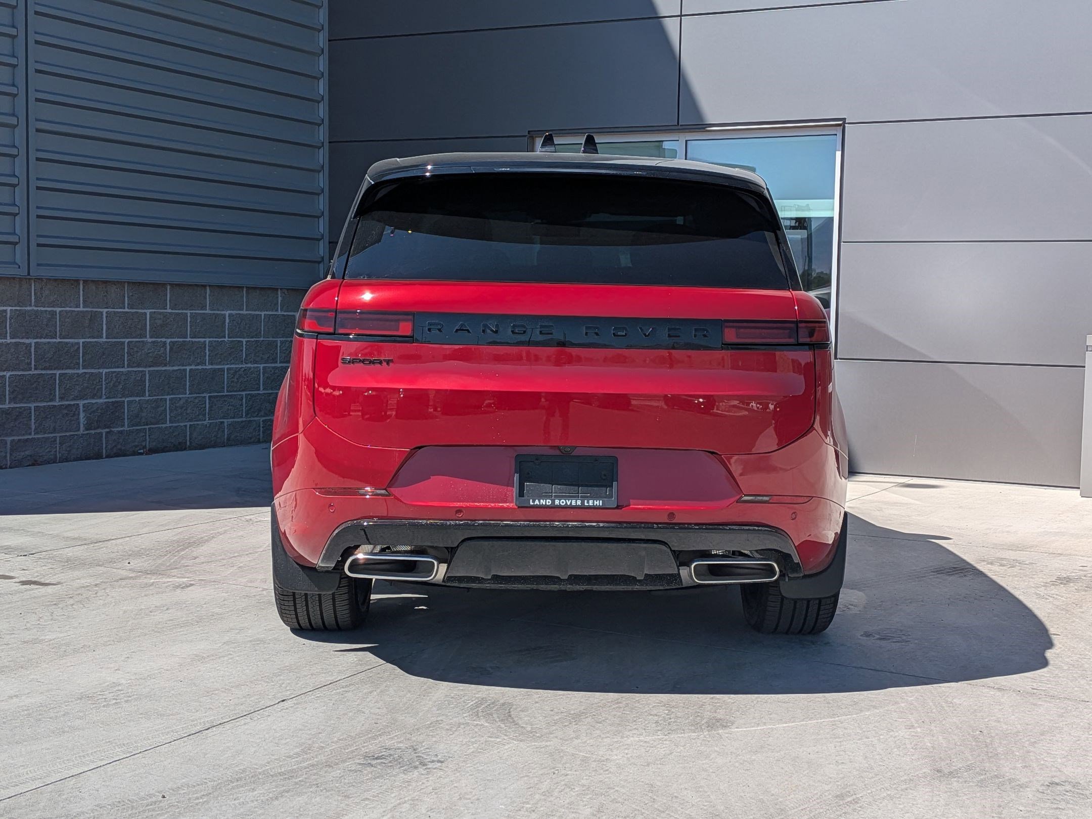 2025 Land Rover Range Rover Sport SE photo 4