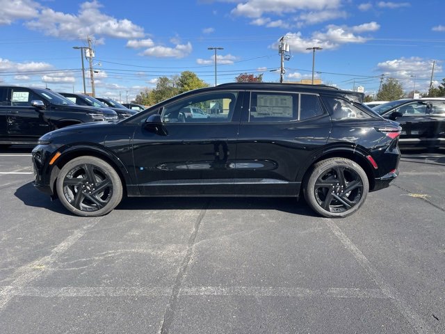 2026 Chevrolet Equinox EV 3RS photo 4