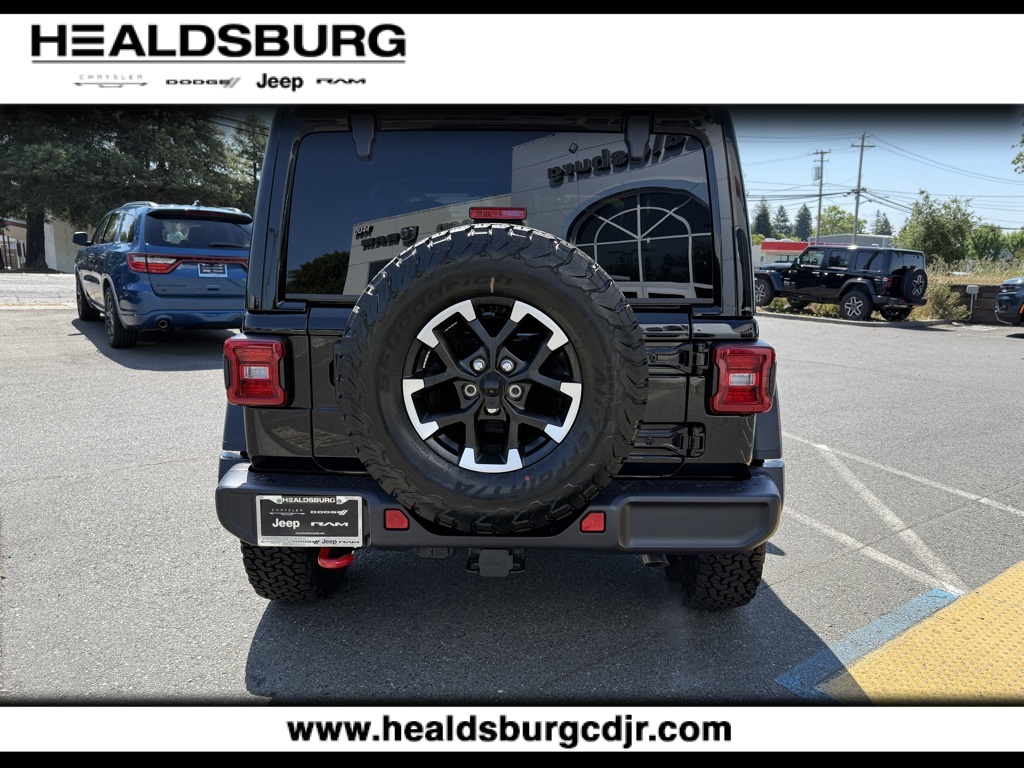 2025 Jeep Wrangler Rubicon photo 3