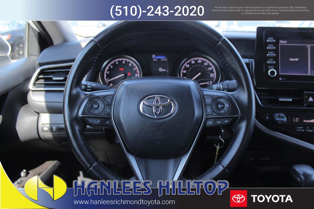 2024 Toyota Camry SE photo 15