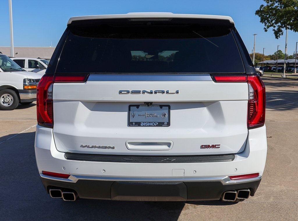 2025 Gmc Yukon Denali photo 3