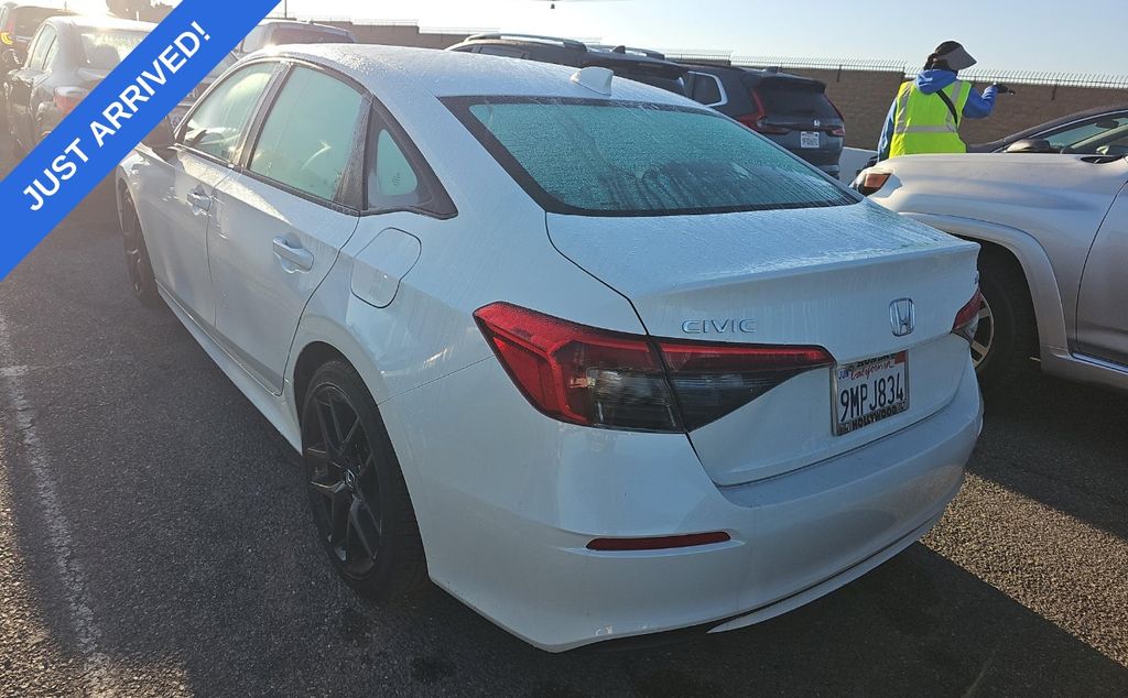 2024 Honda Civic Sport photo 4