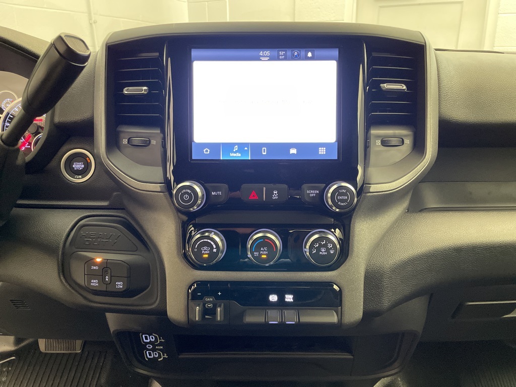 2025 Ram 2500 Tradesman photo 9