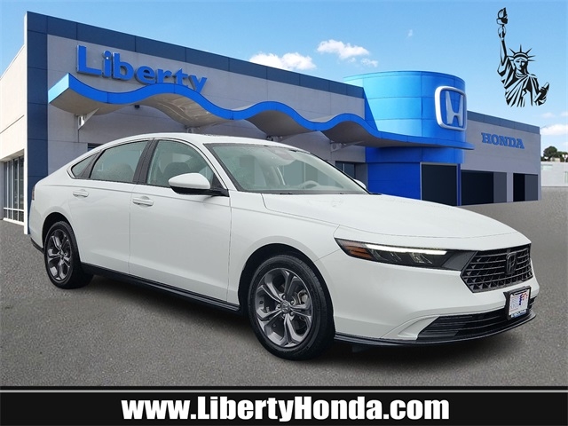 2024 Honda Accord EX's photo