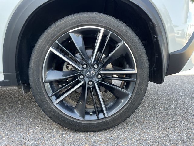 2023 Infiniti QX55 Luxe photo 8