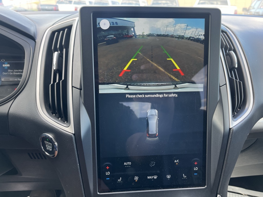 2024 Ford Edge SEL photo 14