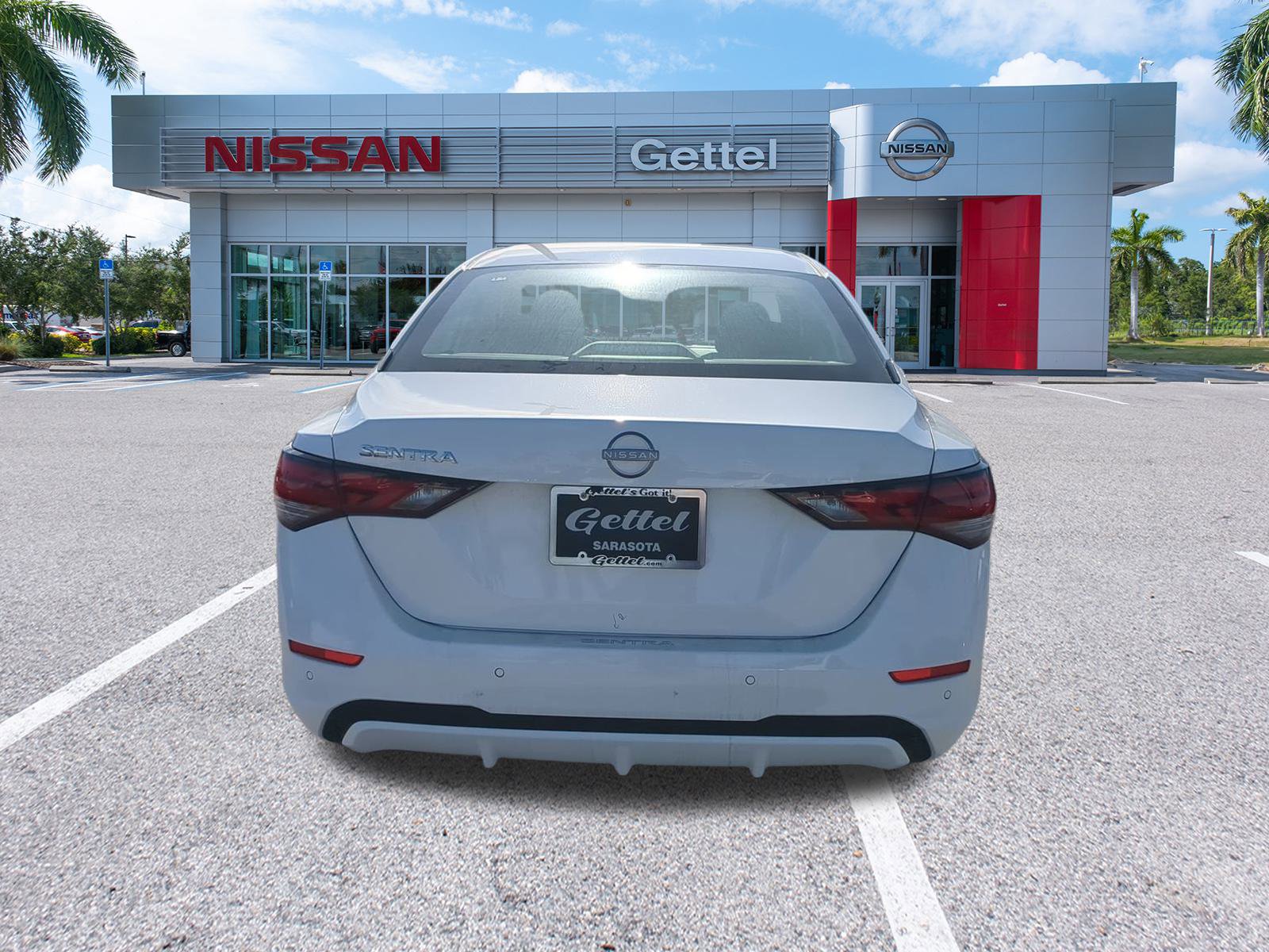 2025 Nissan Sentra S photo 3
