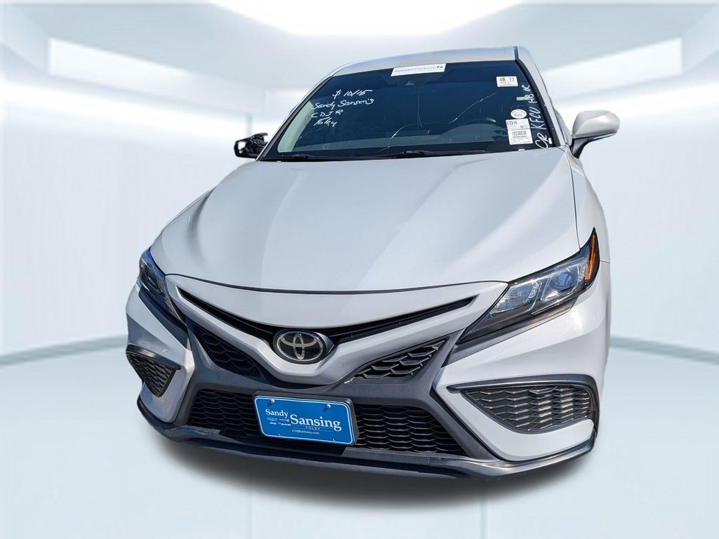 2023 Toyota Camry SE photo 2