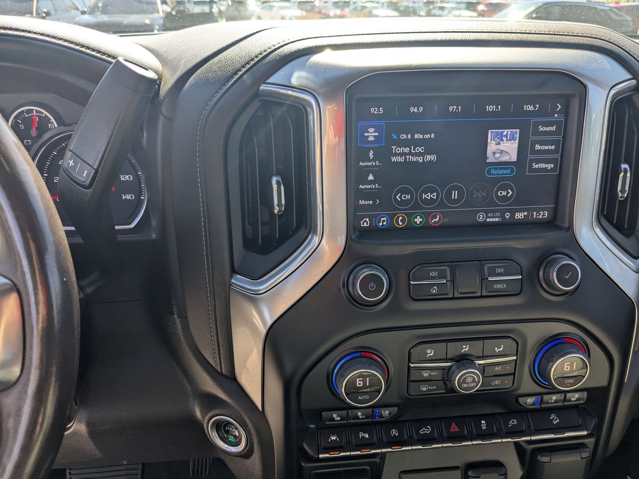 2021 Chevrolet Silverado 1500 LTZ photo 14