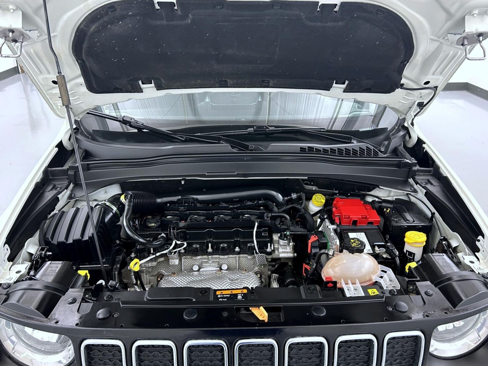 2021 Jeep Renegade Latitude photo 23