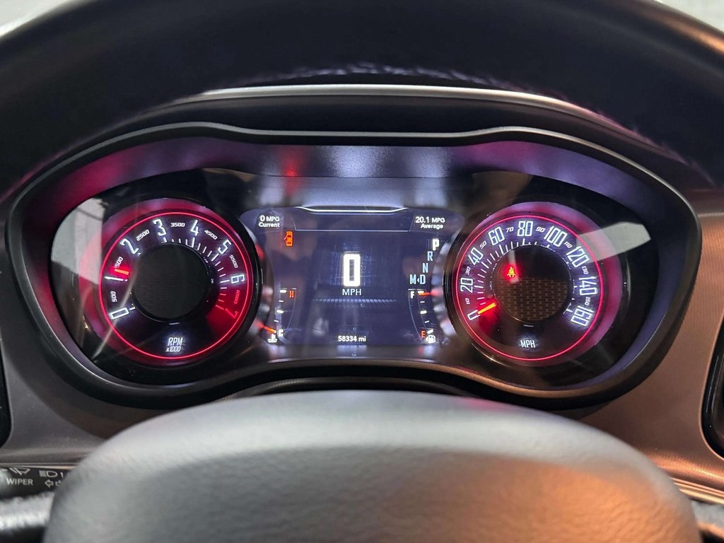 2022 Dodge Challenger SXT photo 11
