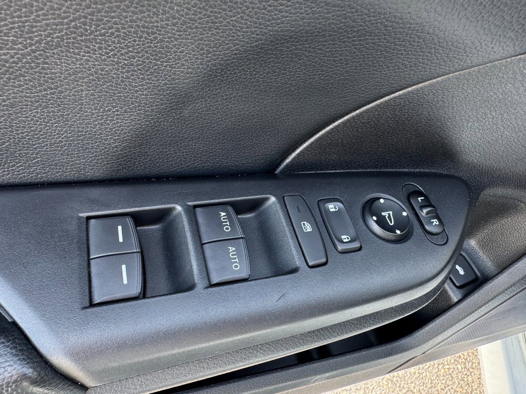 2020 Honda Civic EX-L photo 11