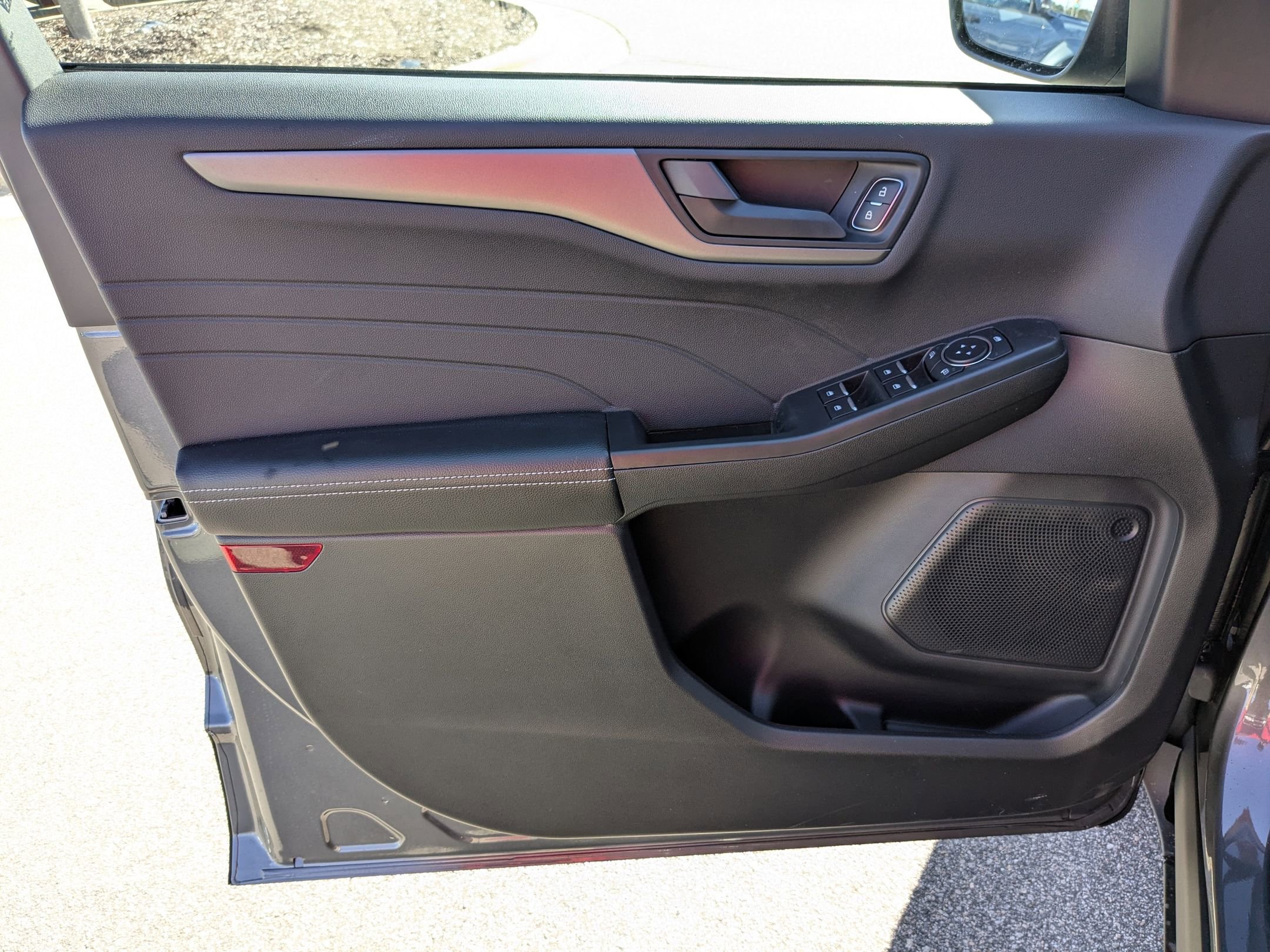 2025 Ford Escape Active photo 11