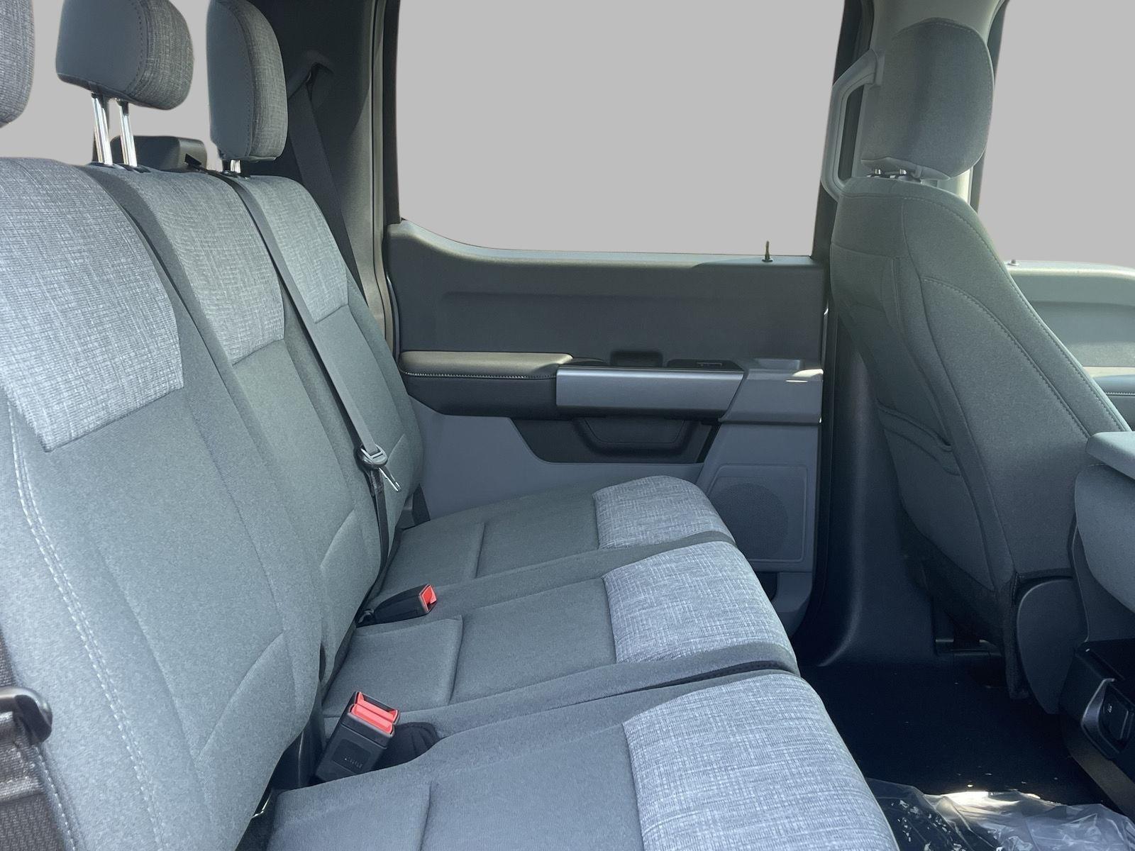 2026 Ford F-350 XLT photo 18