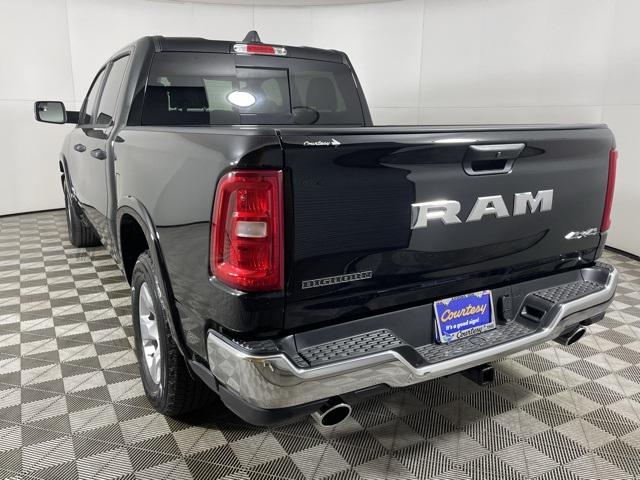 2025 Ram 1500 Big Horn photo 2