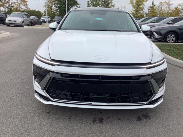 2026 Hyundai Sonata Hybrid SEL photo 3