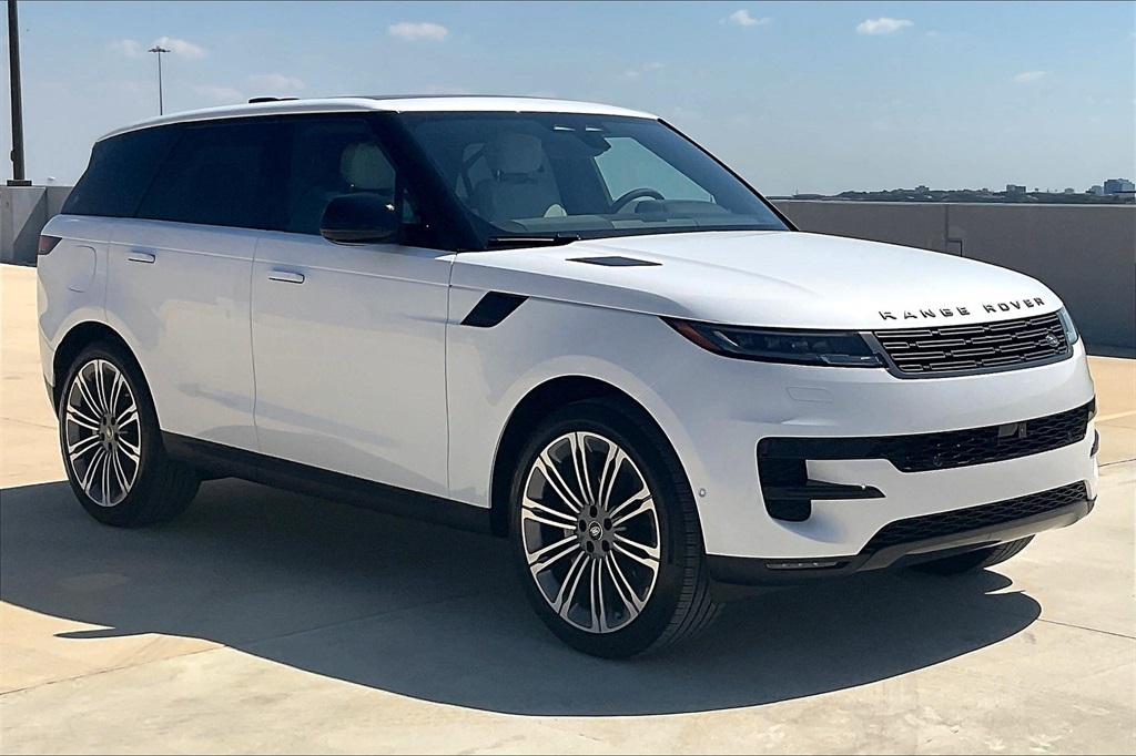 2025 Land Rover Range Rover Sport SE photo 2