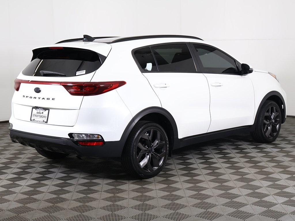 2022 Kia Sportage Nightfall Edition photo 7
