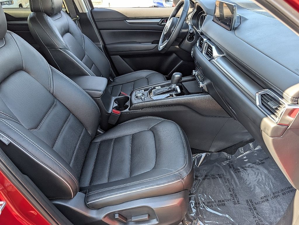 2025 Mazda CX-5 2.5 S Preferred photo 12