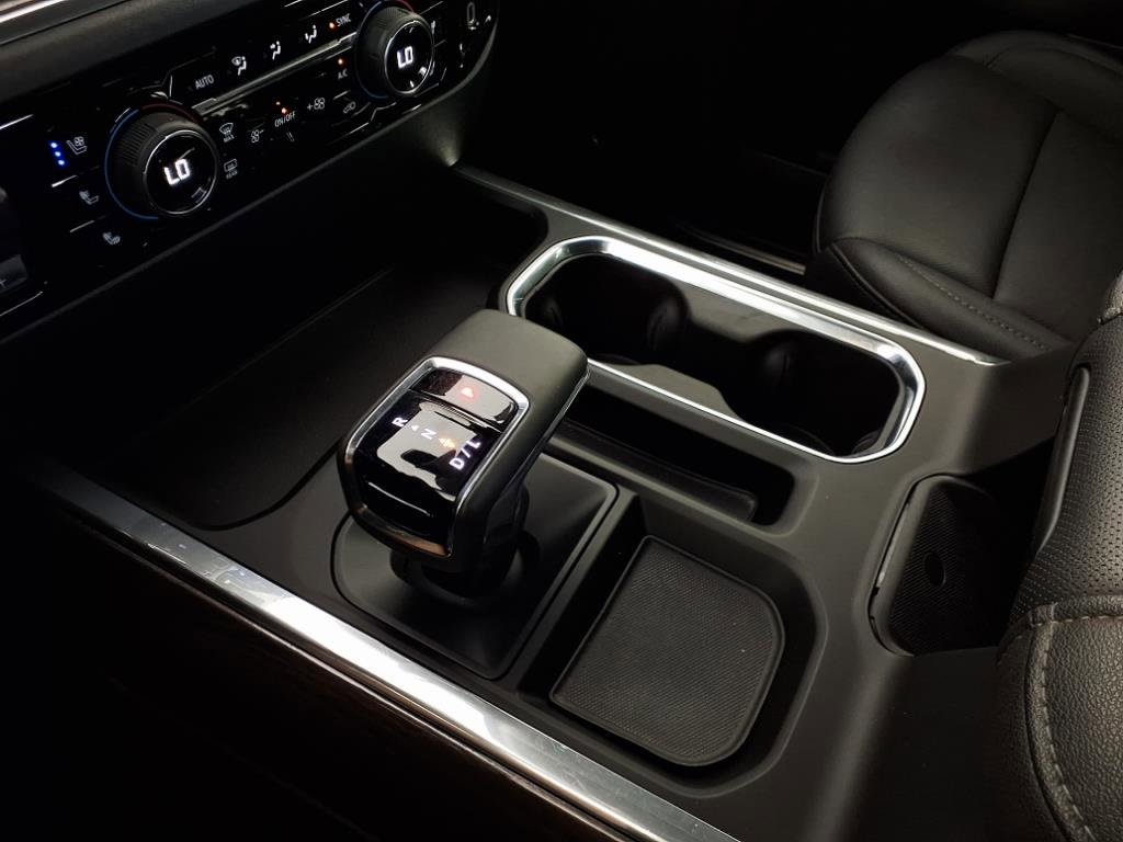 2023 Chevrolet Silverado 1500 LTZ photo 11