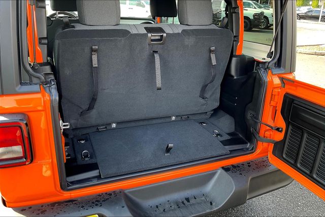 2025 Jeep Wrangler Sport S photo 22