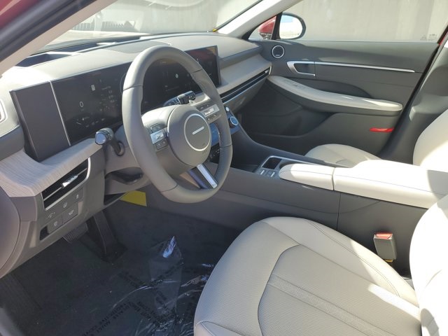 2025 Hyundai Sonata Hybrid Limited photo 15