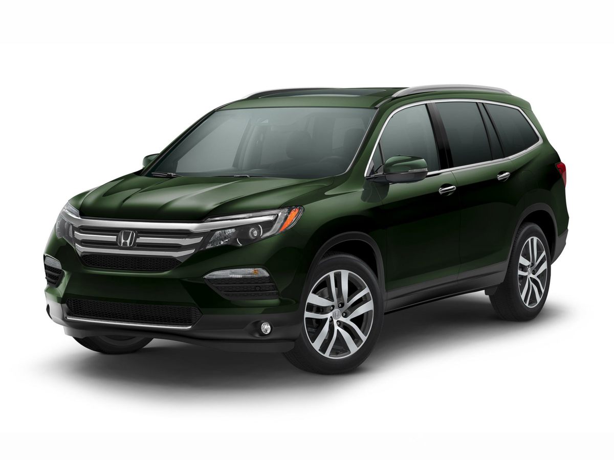 2016 Honda Pilot Touring's photo