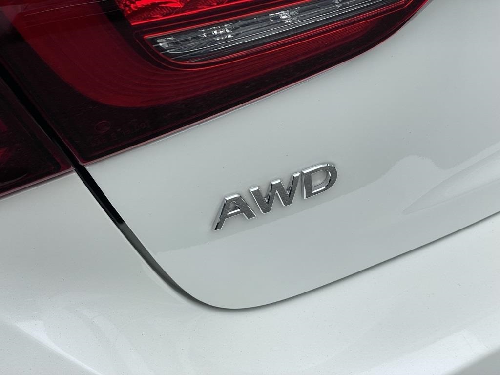 2024 Infiniti Q50 LUXE photo 34