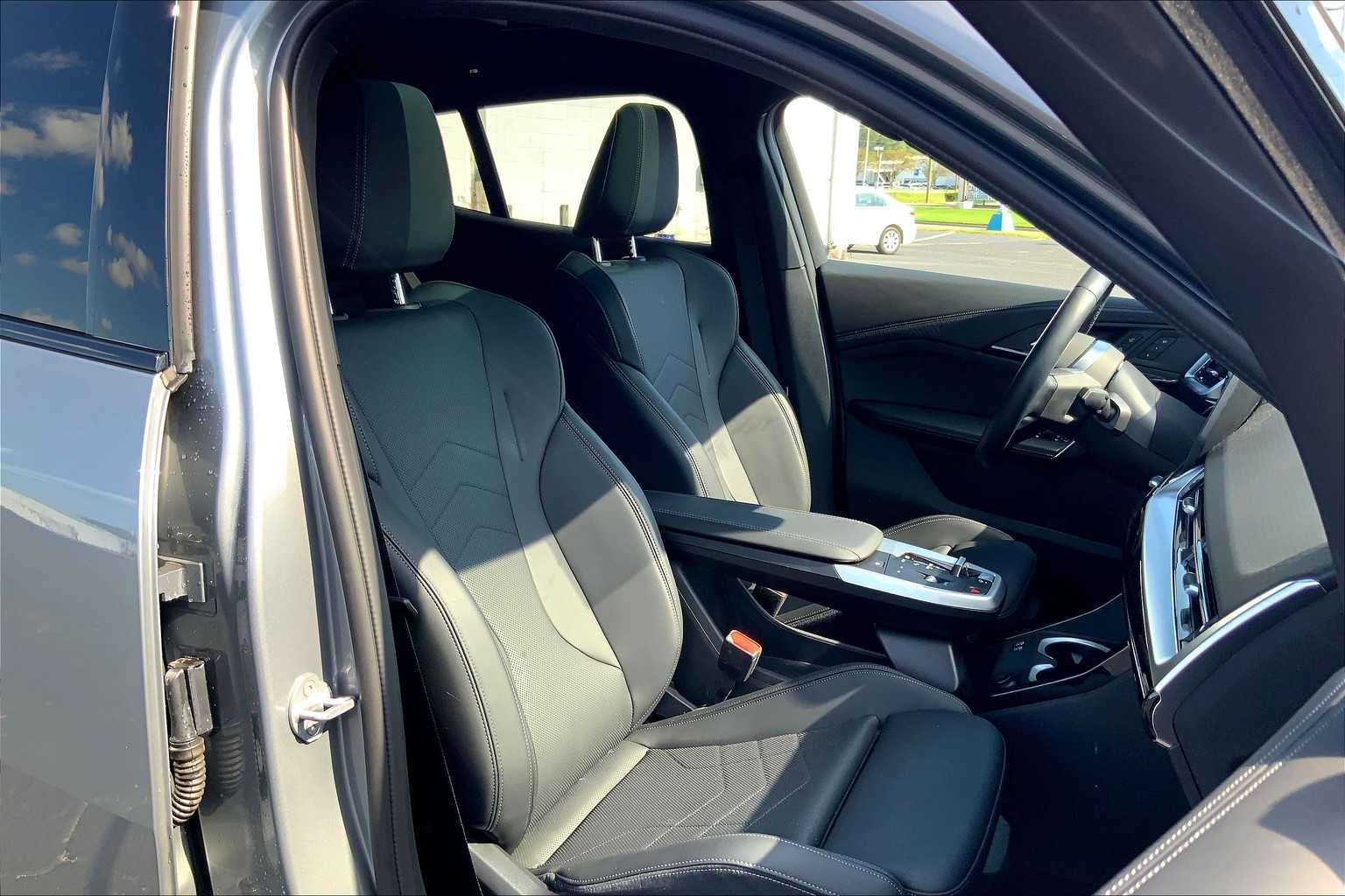 2025 Bmw X2 xDrive28i photo 7