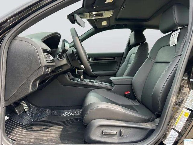 2025 Honda Civic Hybrid Sport Touring photo 25