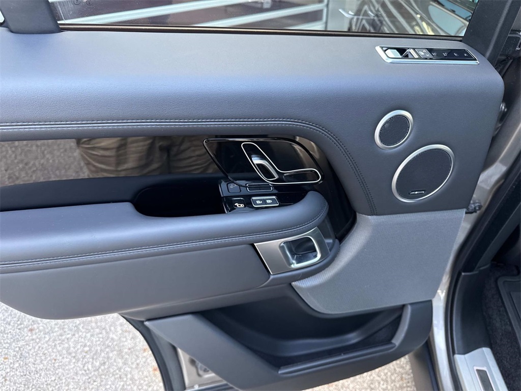 2021 Land Rover Range Rover HSE Westminster Edition photo 13