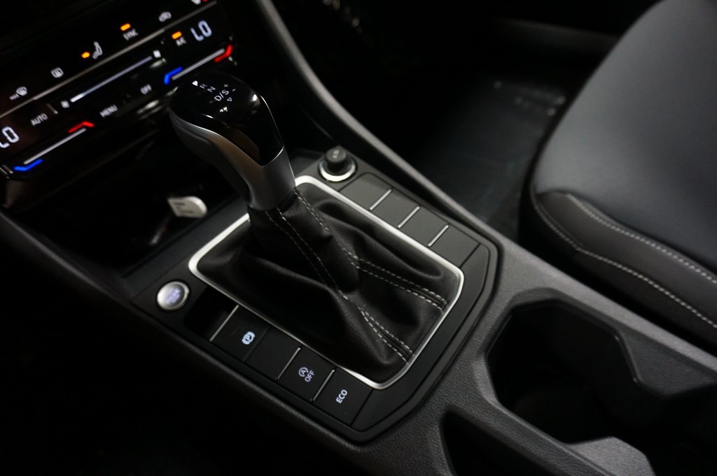 2025 Volkswagen Jetta 1.5T SE photo 15